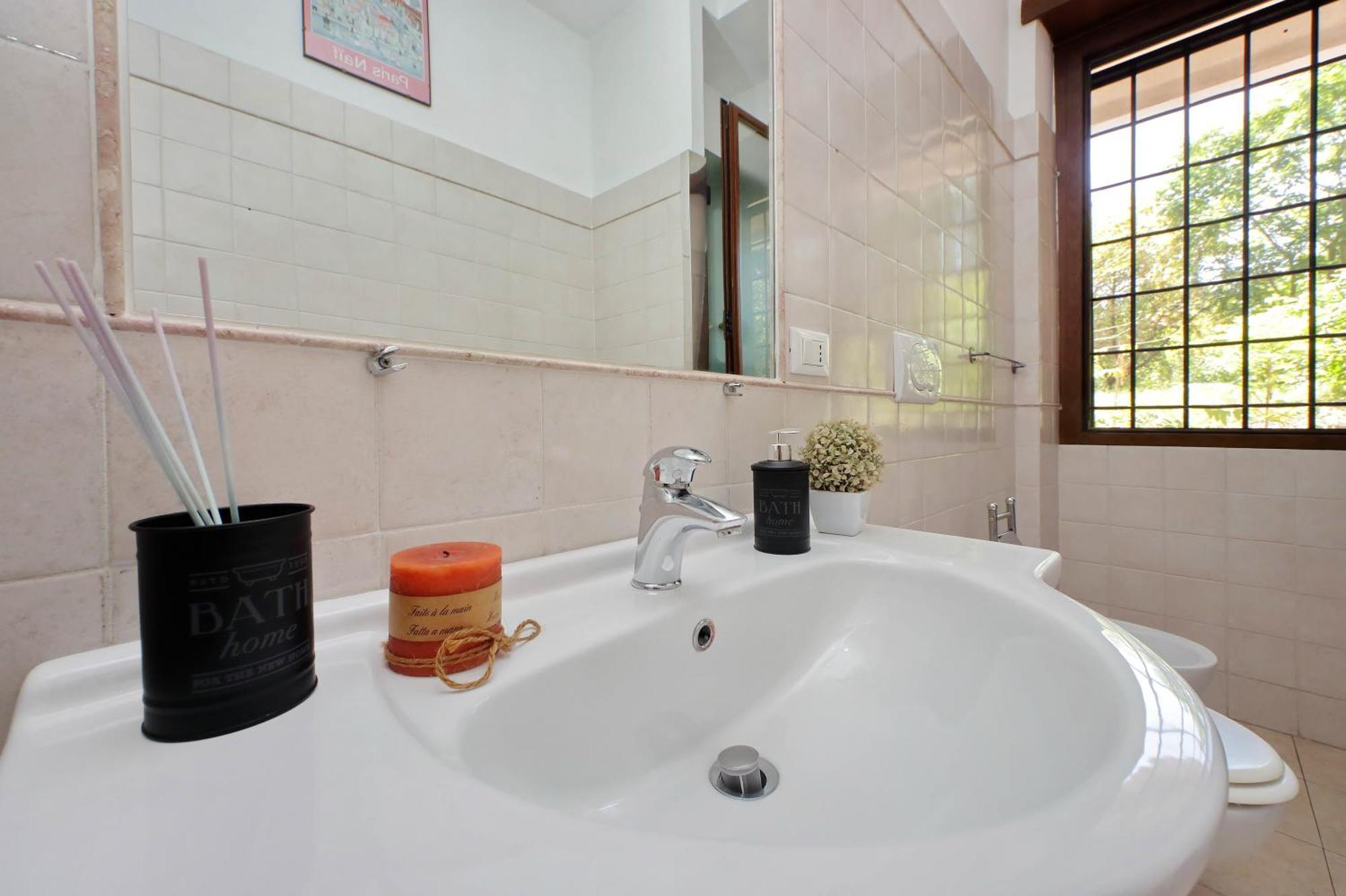 Vatican Flat Cozy With Private Court Rome Bagian luar foto